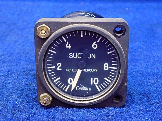 S1300N1 Cessna - Instrument - Suction Gauge